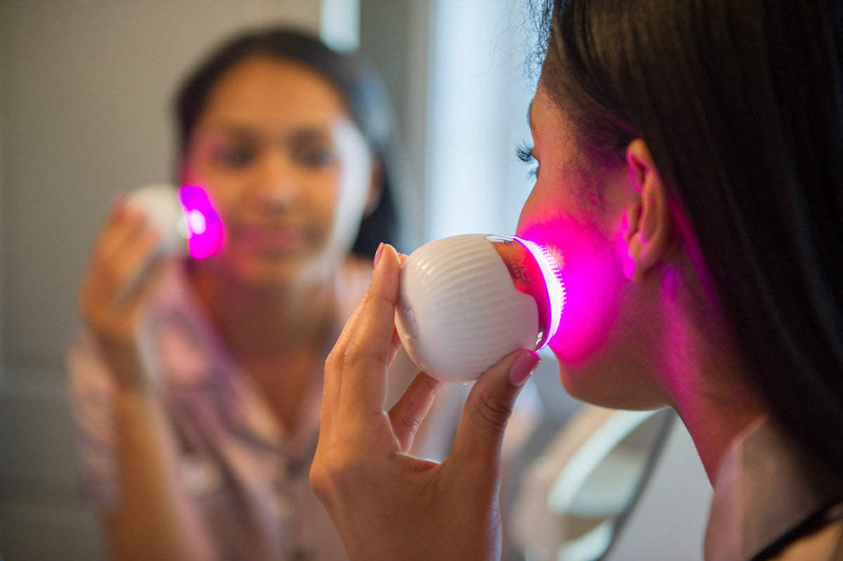 Lux Soniqué Mini LED Sonic Cleanser, Wrinkle Reduction & Acne Treatment by reVive Light Therapy