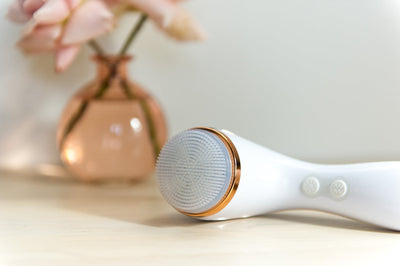 Lux Soniqué LED Sonic Cleanser, Wrinkle Reduction & Acne Treatment by reVive Light Therapy